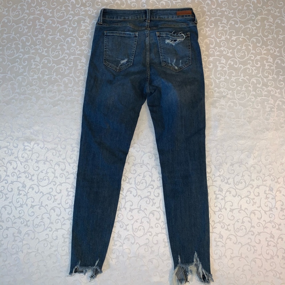 Just USA Distressed Frayed Hem Skinny Ankle Jeans - Picture 3 of 16